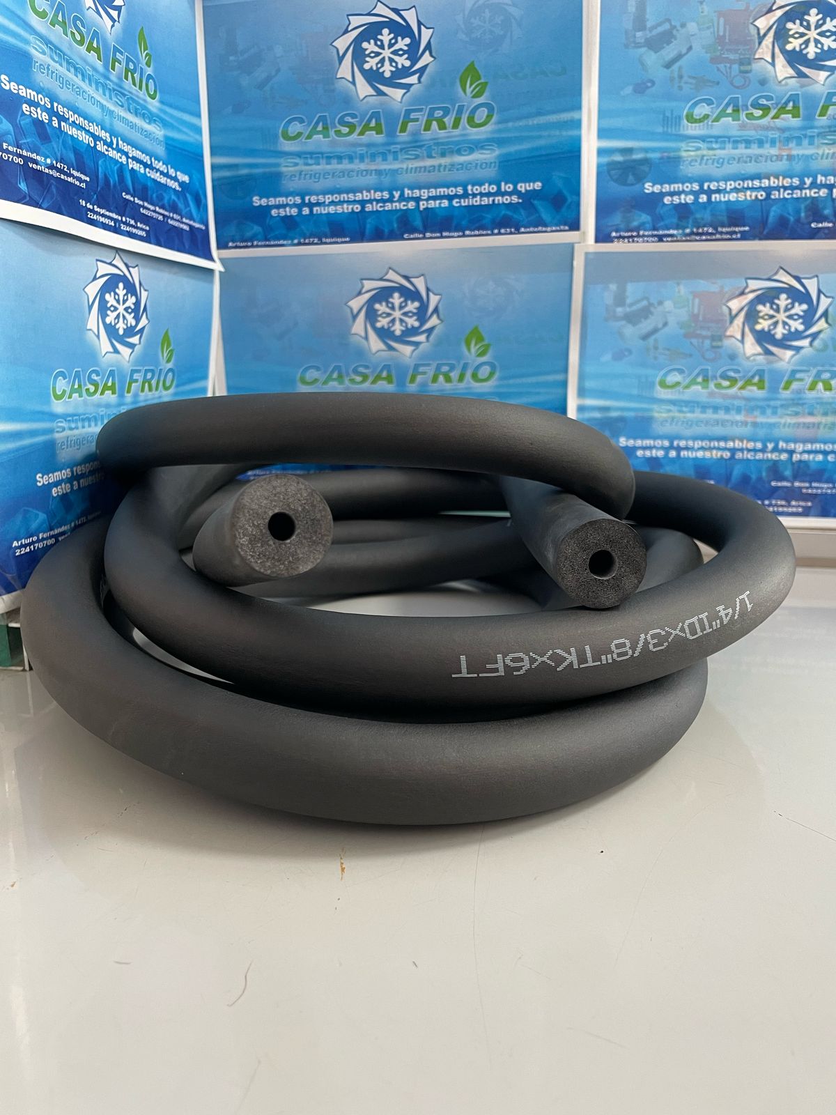 AISLACIÓN TÉRMICA PARA TUBERÍAS 1/4″ 2MT.